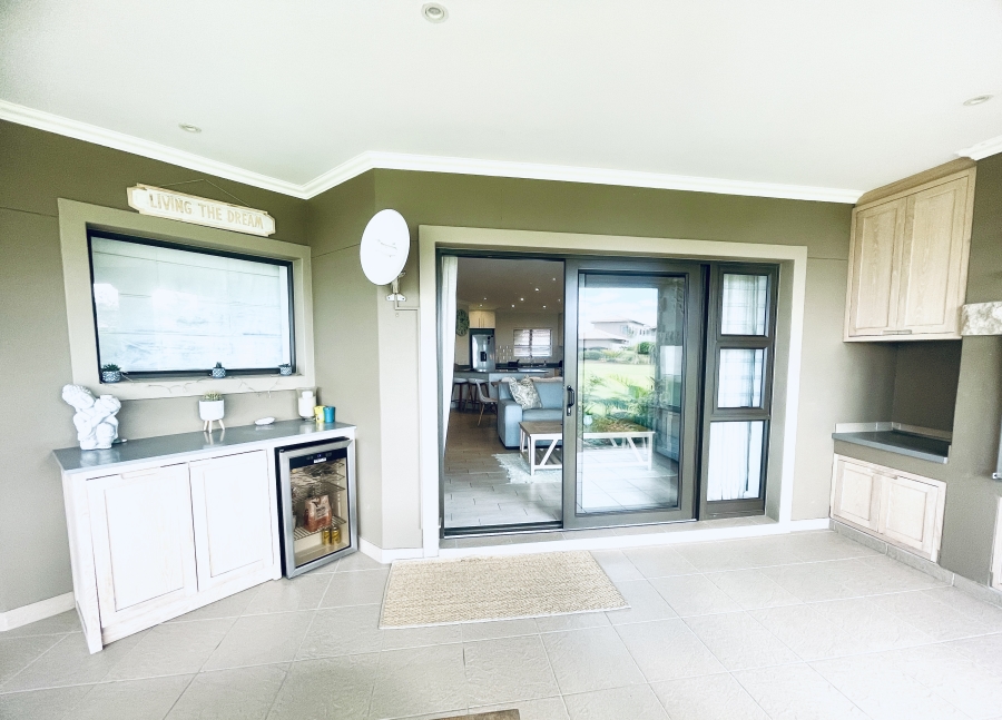 3 Bedroom Property for Sale in The Hill Western Cape